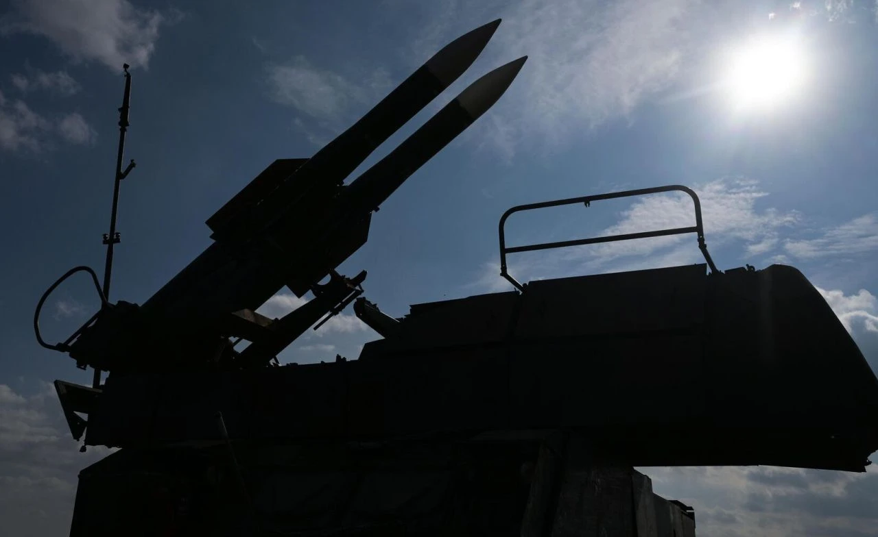 Массовые перехваты: ПВО РФ заявили о поражении 122 БПЛА